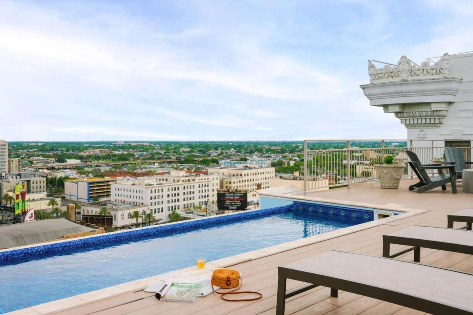 Apartment Delightful Downtown Modern New Orleans