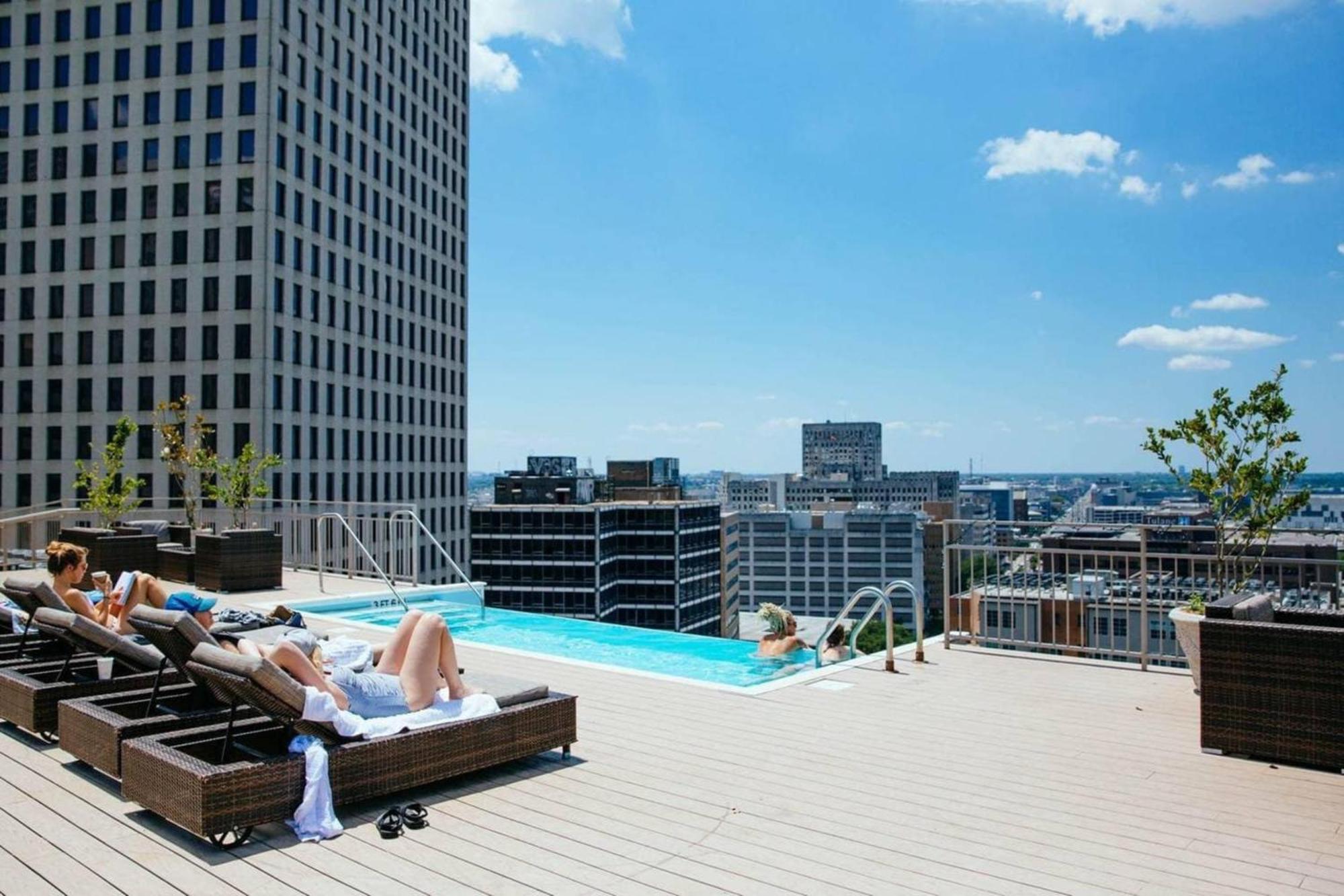 Delightful Downtown Modern * New Orleans