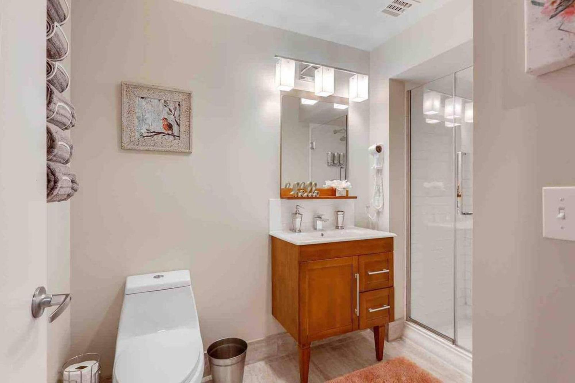 Delightful Downtown Modern Apartment New Orleans
