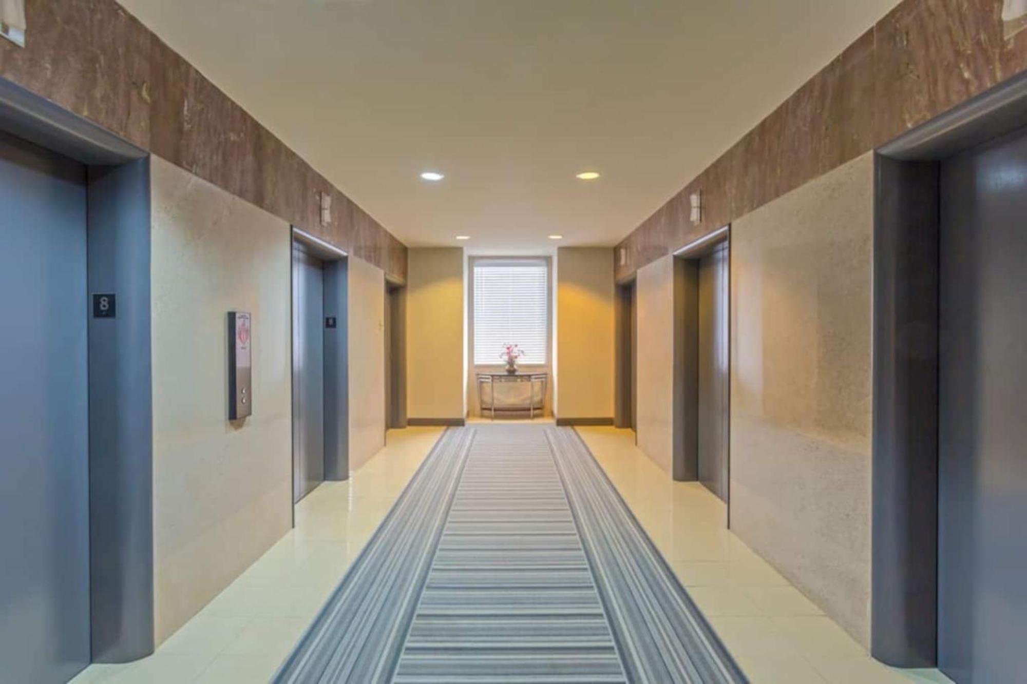 Apartment Delightful Downtown Modern